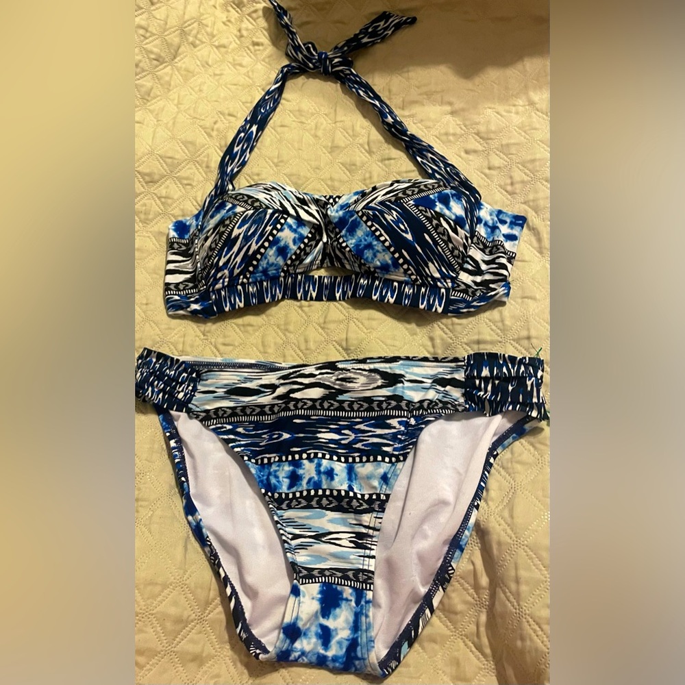 Kenneth Cole Reaction Blue Multicolor Halter Bikini Bathing Suit Size M/L